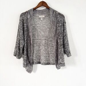 Open Knit Shawl Open Front Gray Textured Medium 3/4 Sleeve Ribbed Trim Versatile